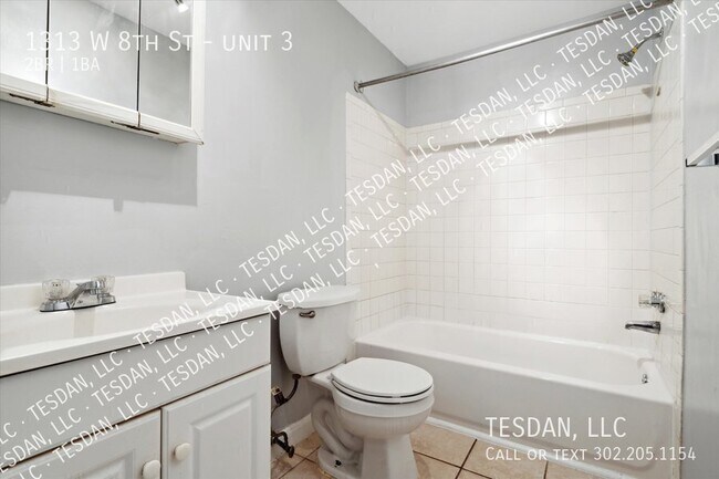 Building Photo - 1313 W 8th St