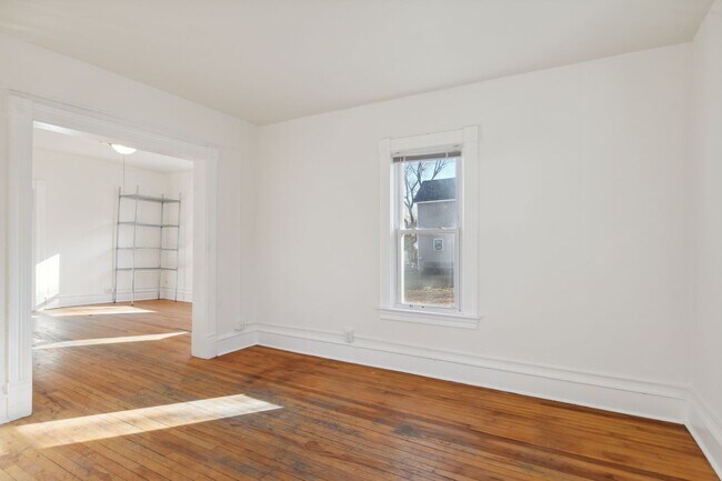 Building Photo - 224 N Humboldt Ave