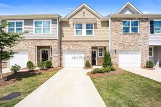 Building Photo - 544 Magnolia Cir