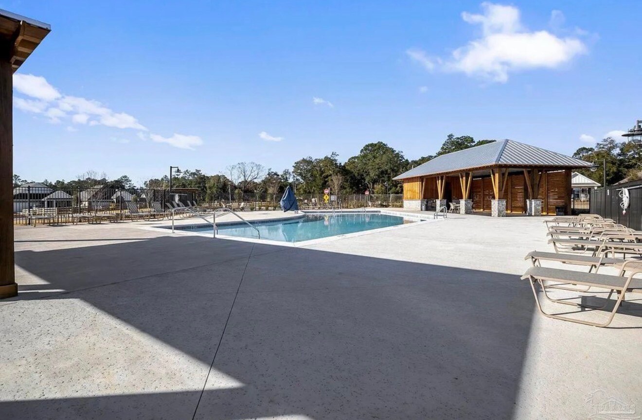 Building Photo - 5832 Sargassum Ln