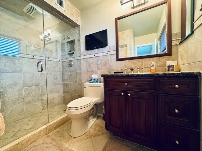 Building Photo - 1780 NW 39th Pl