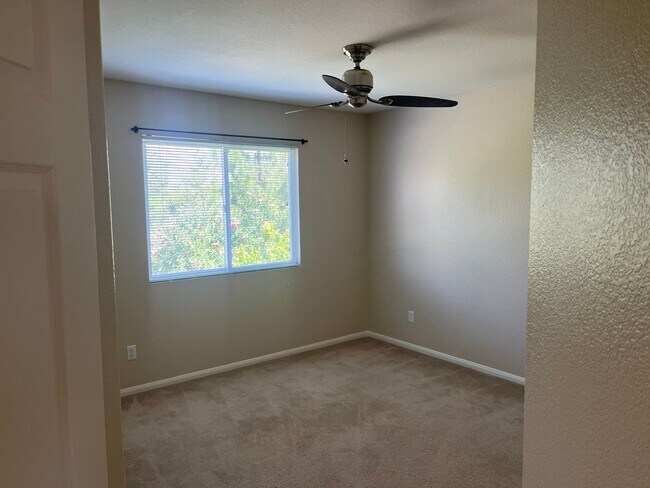 Building Photo - 32855 Abana Ct
