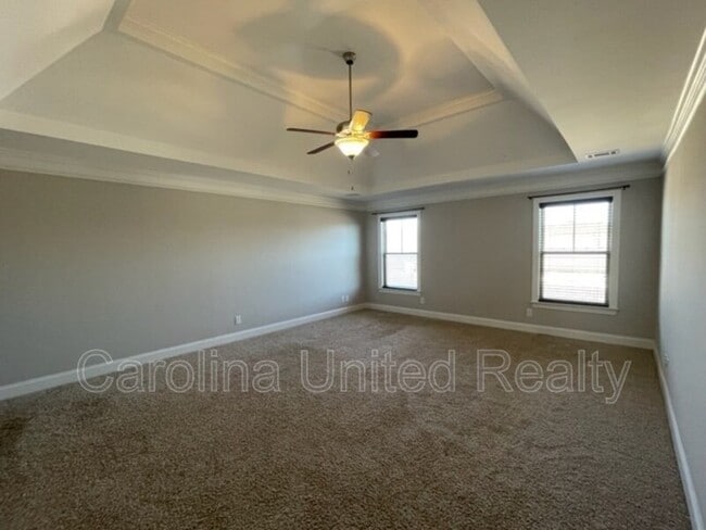 Building Photo - 344 Brentford Ave