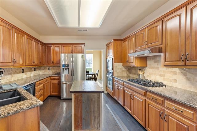 Building Photo - 18212 Muir Cir