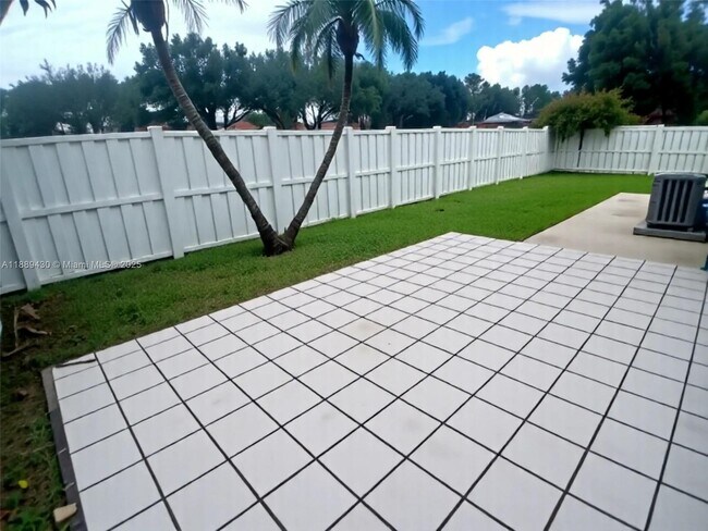 Building Photo - 9944 NW 2nd Ct