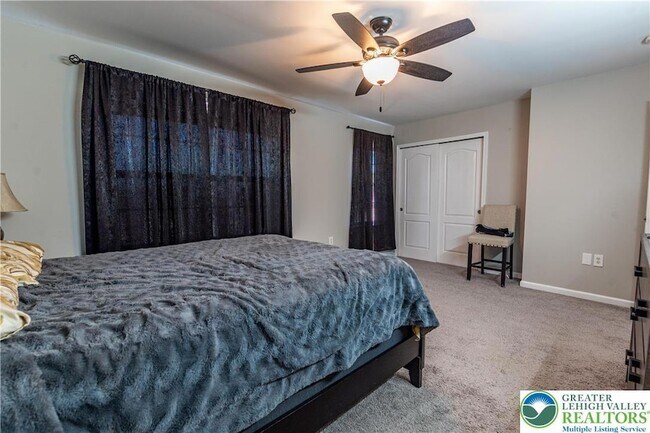 Building Photo - 2512 Gila Dr