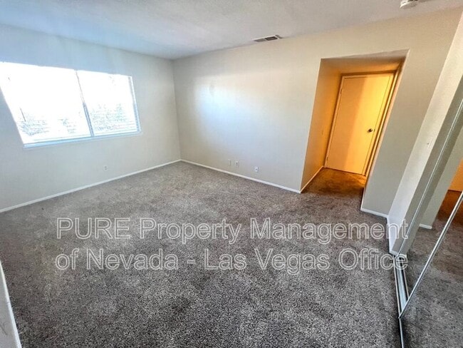 Building Photo - 5614 Reuben St