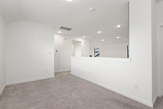 Building Photo - 3305 Cornflower Coast Ct