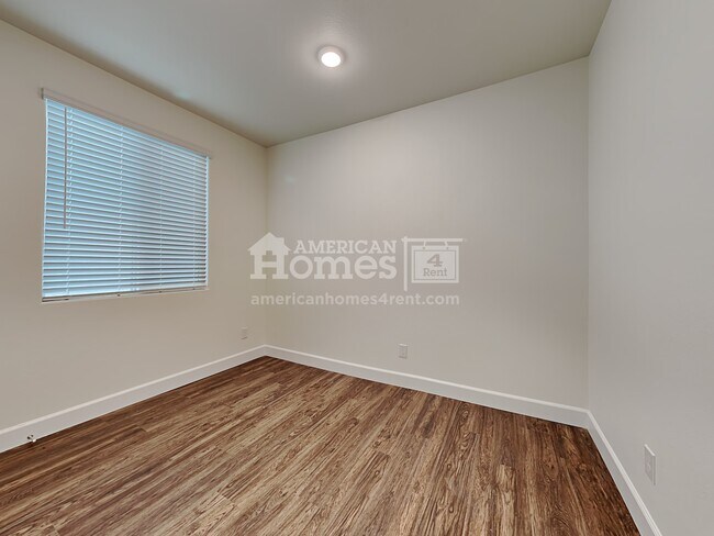 Building Photo - 92 Cabaletta Lane