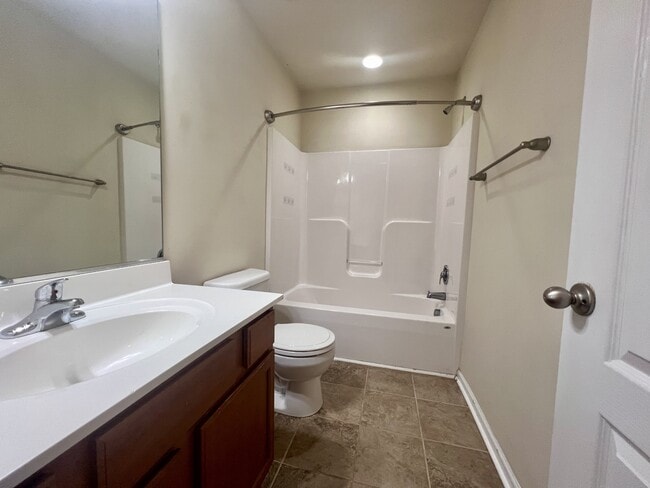 Building Photo - 328 Falcon Run