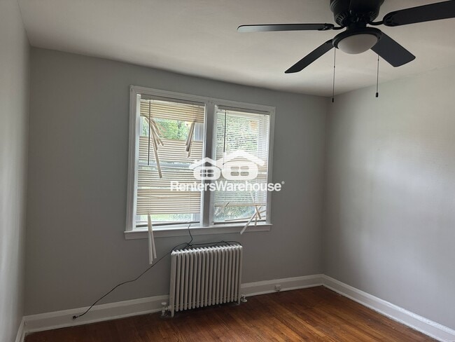 Building Photo - 6103 Chinquapin Pkwy