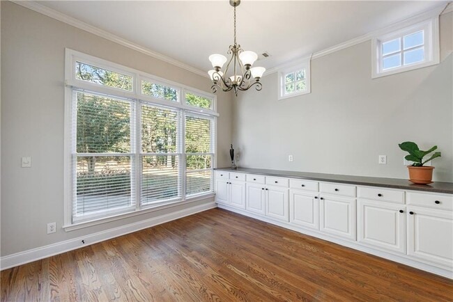 Building Photo - 1454 Hedgewood Ln NW