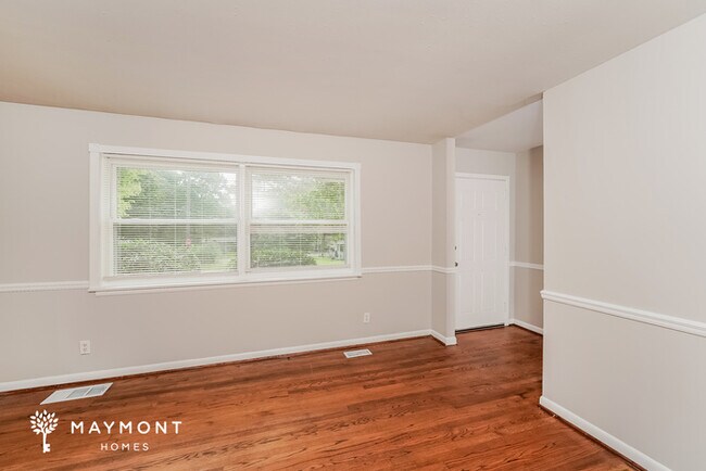 Building Photo - Charming Three Bedroom in Leeds