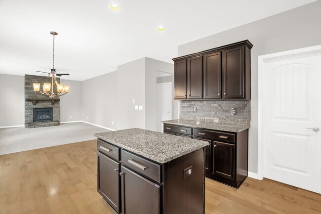 Building Photo - 602 Applecross Dr