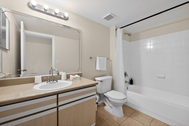 Building Photo - 755 Sybilwood Cir