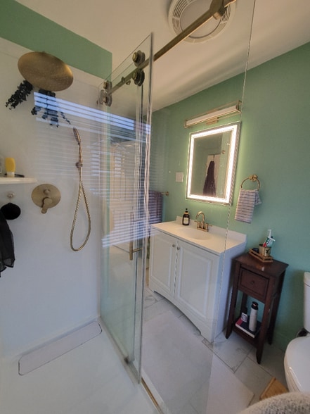 Building Photo - 99 Chapin Ave