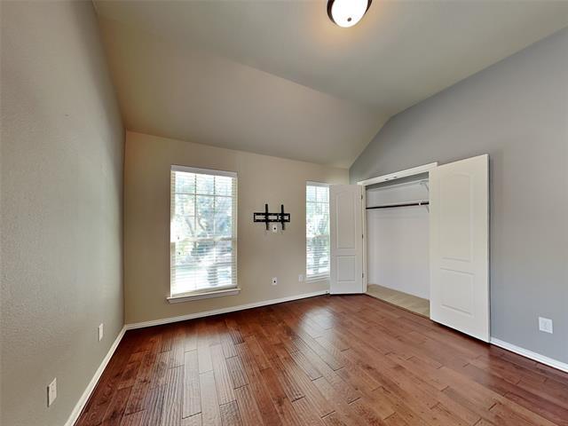 Building Photo - 229 Carrington Ln