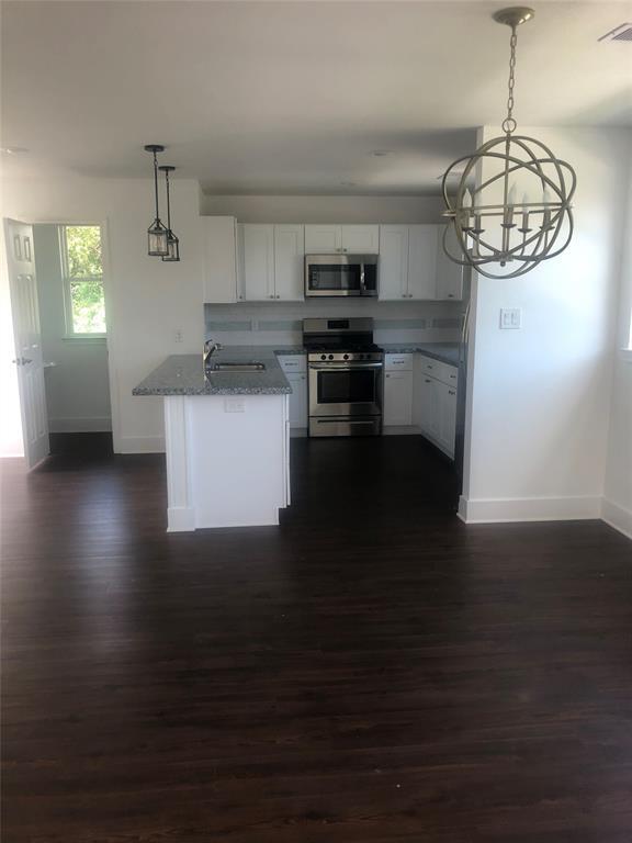 Building Photo - 1101 4th St