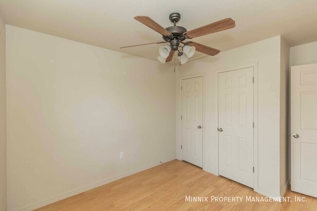 Building Photo - 203 27th St