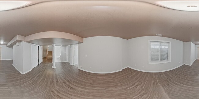 Building Photo - $2,620.95 with $300 off the first month's rent, 5 Beds - 3.5 Bath, Single Family Home in Colorado...