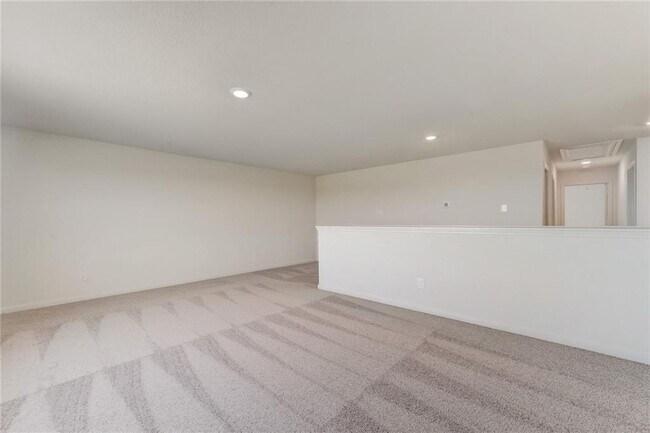 Building Photo - 112 Dupont Pass