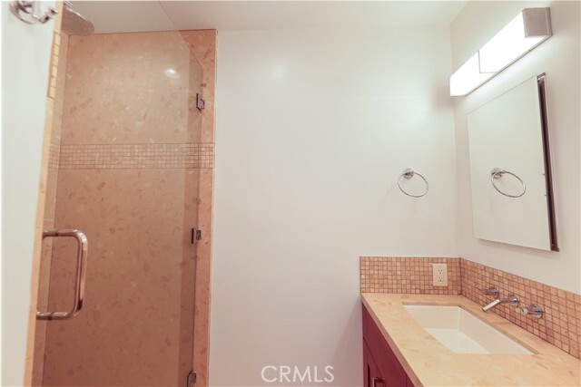Building Photo - 440 Cress St