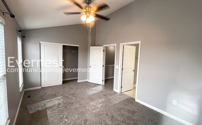 Building Photo - 5944 Bridgehampton Dr