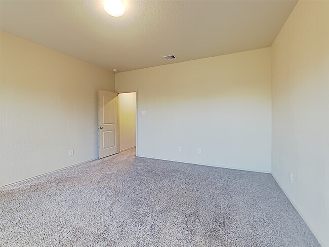 Building Photo - 2034 Louetta Reserve Way