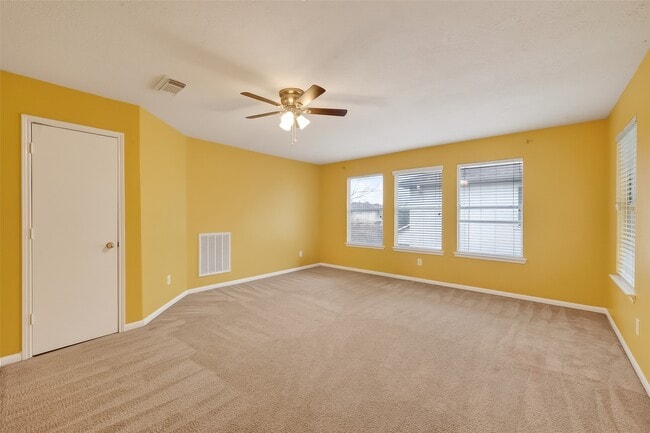 Building Photo - 6615 Windy River Ln