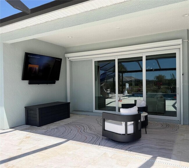 Building Photo - 18817 Valleta Ave