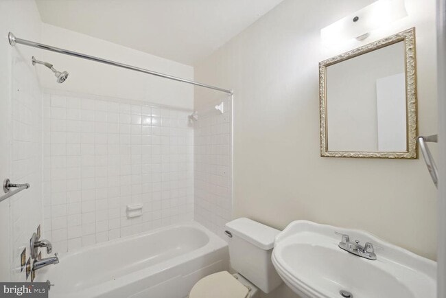 Building Photo - 5490 Safe Harbor Ct