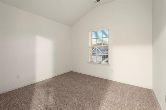Building Photo - 613 Stonehurst Ln