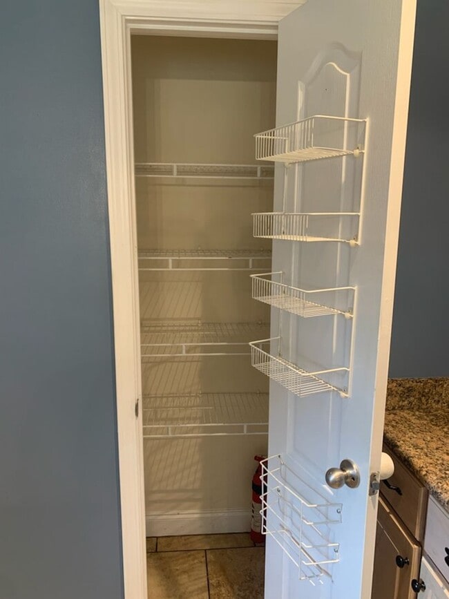 Building Photo - Stunning 3-Bedroom Home in Parish Crossing - Available for Rent