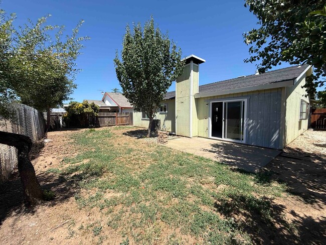 Building Photo - 8620 Tiogawoods Dr