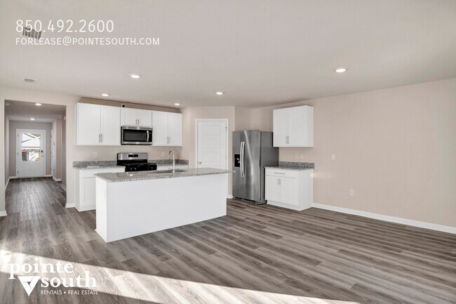 Building Photo - 32038 Lyon Rd