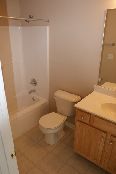 Building Photo - 58 Gray Hawk Dr