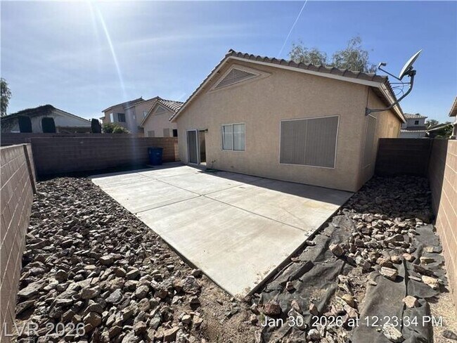 Building Photo - Charming Silverado Ranch Single-Story on Quiet Cul-de-Sac Near Park!