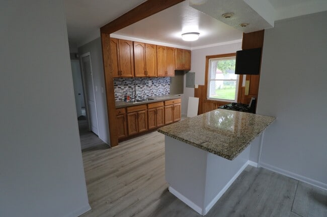 Building Photo - 25866 Rosenbusch Blvd