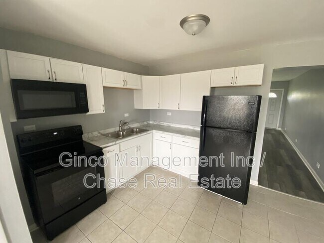 Building Photo - 29837 Illinois 50 - E5