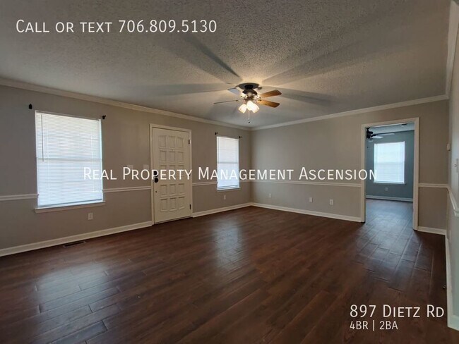 Building Photo - 897 Dietz Rd