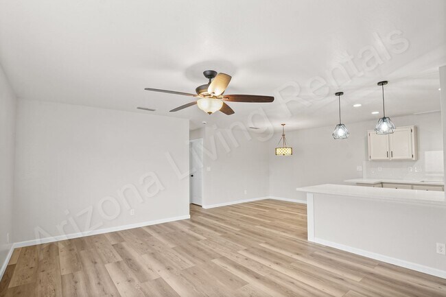 Building Photo - OSBO3240