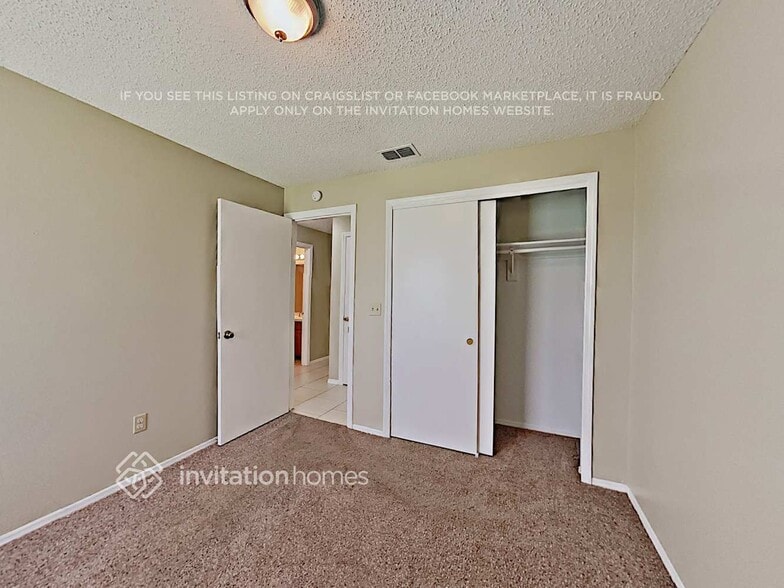 Building Photo - 4528 Bridgeton Ln