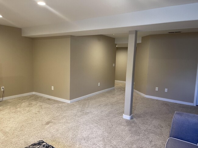 Building Photo - 2821 Rigden Pkwy