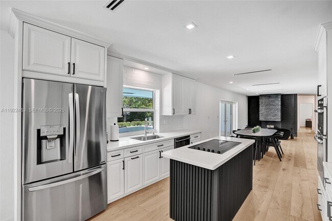 Building Photo - 7941 SW 143rd St