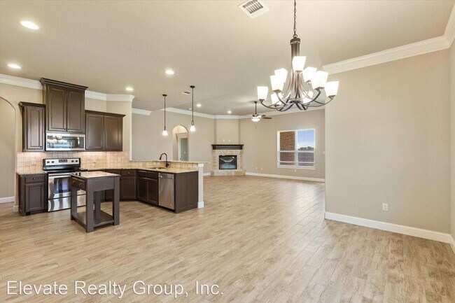 Building Photo - 3 br, 2 bath House - 538 Clearwater Pl