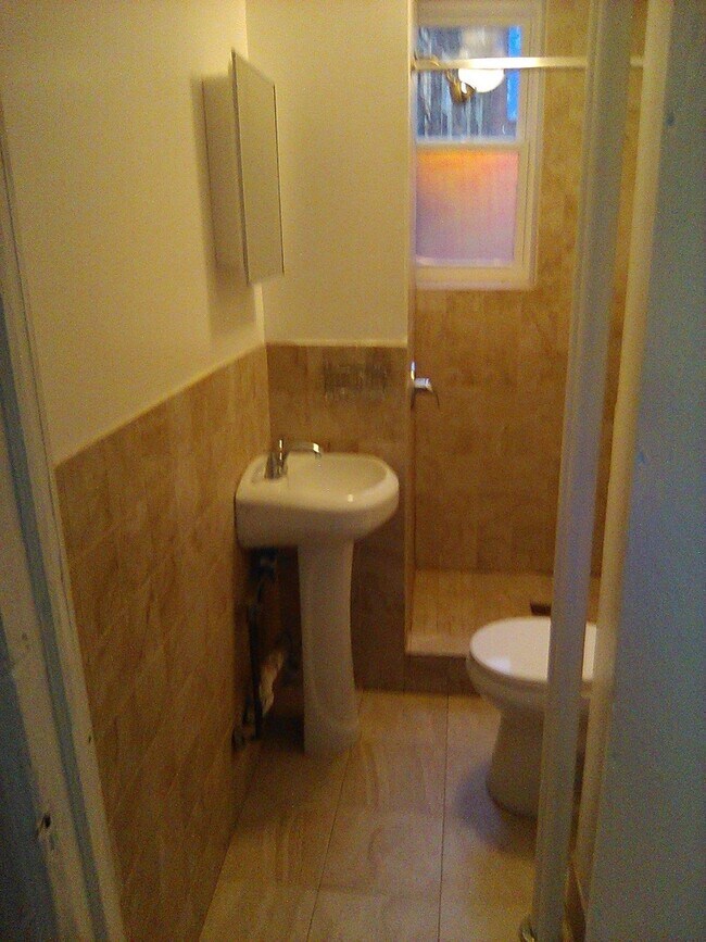 Building Photo - 91 Jordan Ave