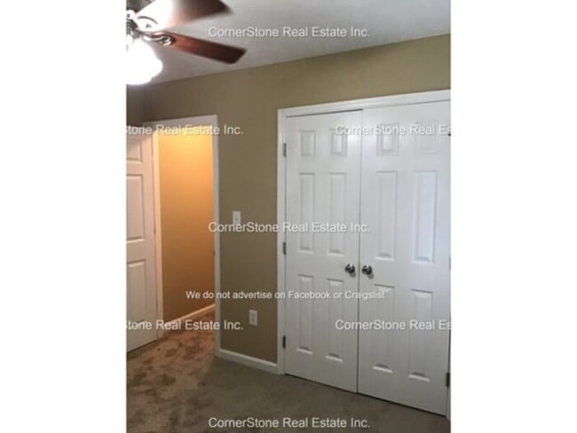Building Photo - 330 Nettletree Ln