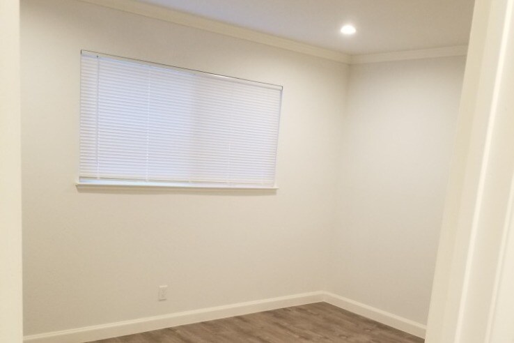 Building Photo - 11 Broadway