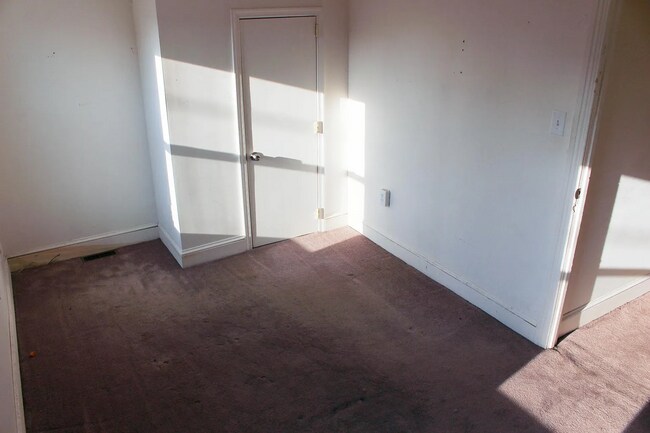 Building Photo - Charming 4BD/3BA | West Chester Borough | Steps to Dining & Shopping