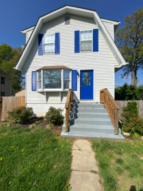 Building Photo - 1612 Hilltop Rd